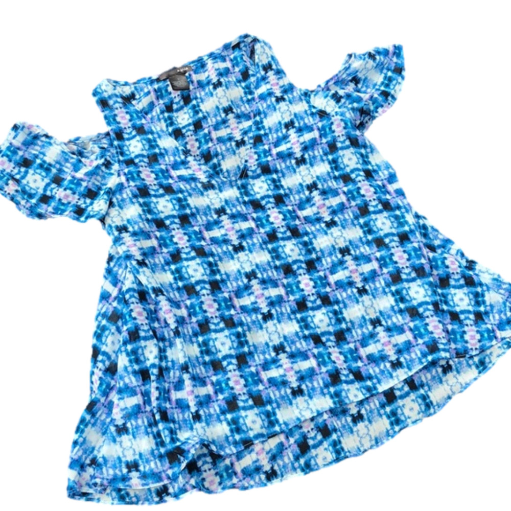 Aqua Blue & White Cold Shoulder top Sz S